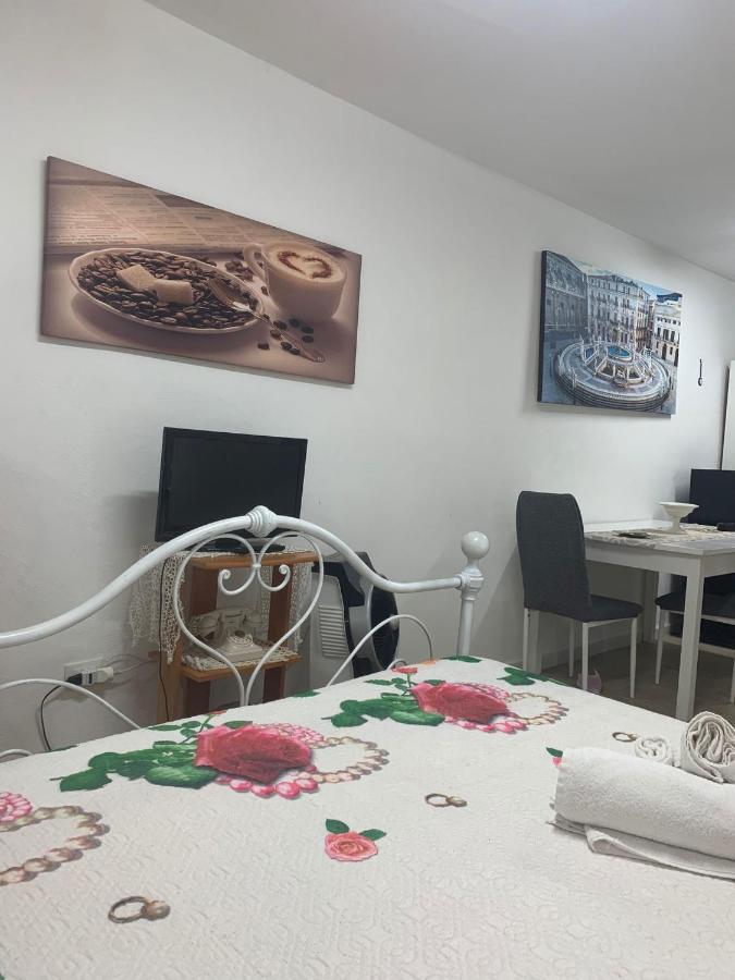 Apartamento Holiday House Del Teatro Palermo